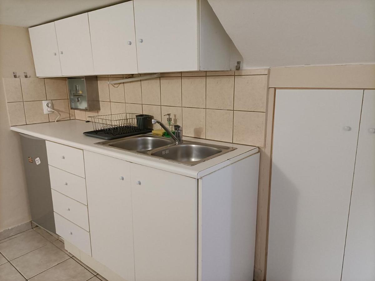 Urban Studio Appartement Athene Buitenkant foto